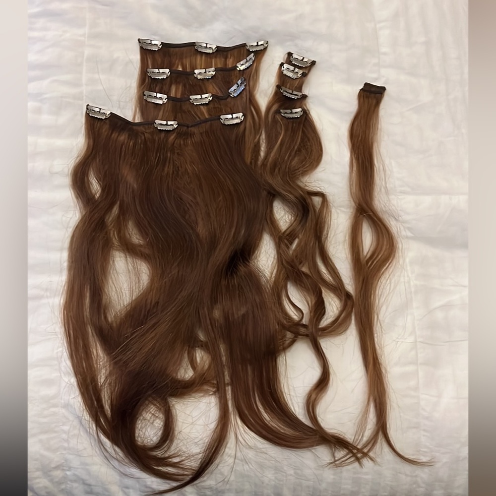 Clip in Extensions - Picture 5 of 6
